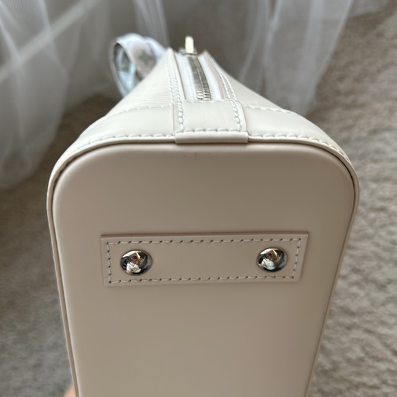 Louis Vuitton Alma BB Quartz epi - Picture 12 of 13